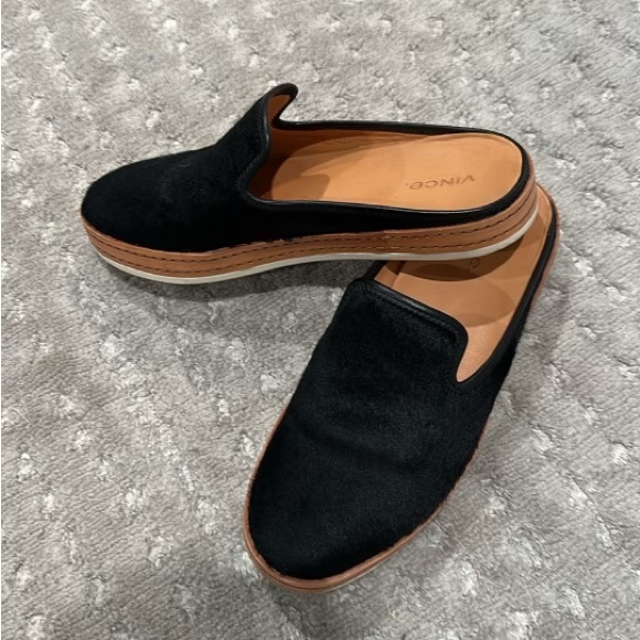 Vince Camuto Slip-on Black Cowhide Leather Mules - Picture 2 of 7